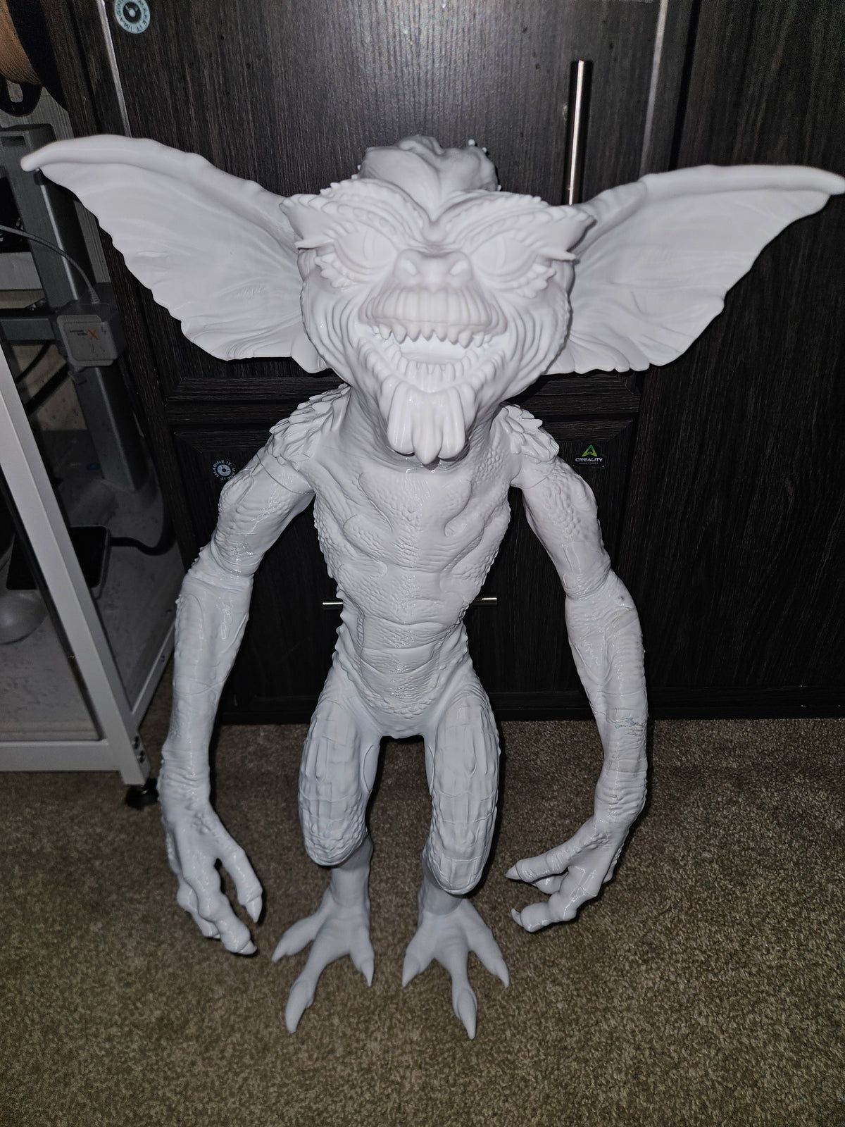 2.5ft gremlin. Stripe